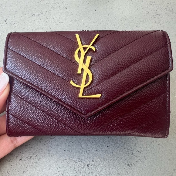 SOLD. Brand new AUTHENTIC YSL saint laurent wallet. Never used. Comes with box - Picture 1 of 9